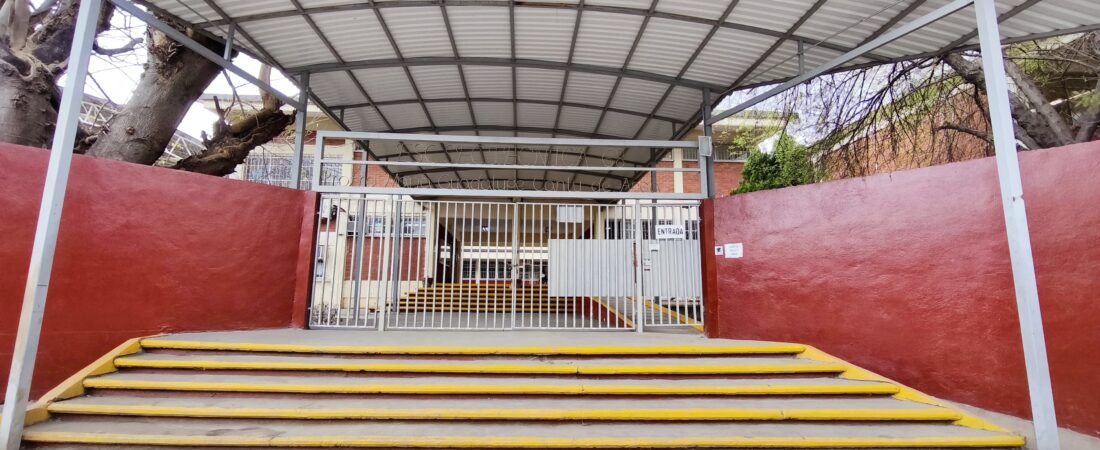 Descubriendo la Secundaria Técnica Nº 68: Un Enfoque en la Educación de la Profesora María Guadalupe Cantú de Anda